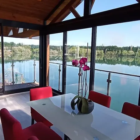 木屋 Chalet Sur Le Lac