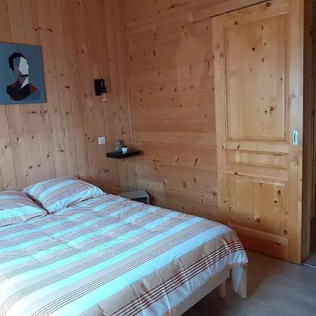 Chalet Sur Le Lac 木屋
